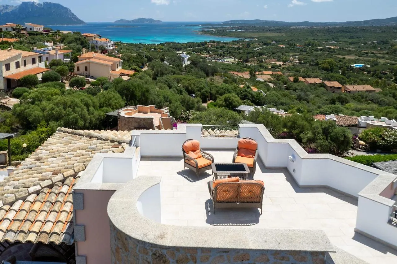 Villa Majra - Klodge Olbia 0*,  Italy